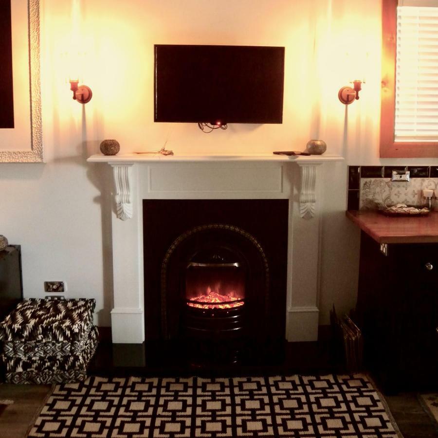 Marriners Luxury Guesthouse Rawene Esterno foto